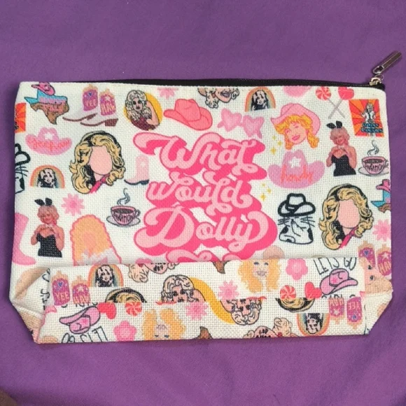 Novelty Pink Graphic Cosmetic Pouch - 'What Would Dolly Do?' - Picture 2 of 3
